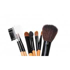 Makeup brush set 7 pieces black case