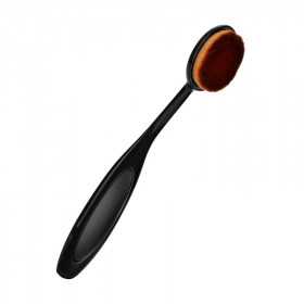 Oval makeup brush